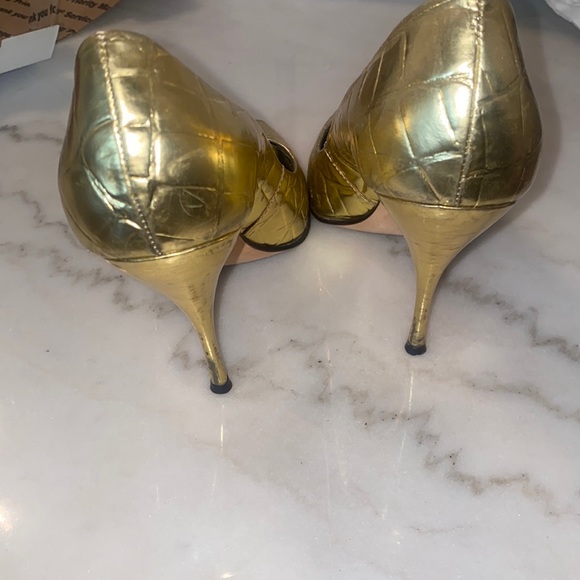 Gold Leather Peep Toe Heels by Steve Madden Size 9 - Picture 4 of 9